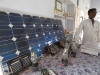 Barefood College, India. Laboratorio per la costruzione di lampade solari. Foto Clara Calubini