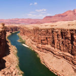 Fiume Colorado. Tracce di antiche maree ridisegnano il suo sbocco in mare
