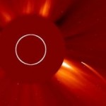 Collisioni cometarie: spiegato un enigma stellare dopo 17 anni