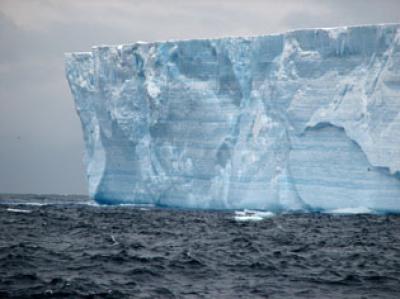 La parte esposta di un iceberg nel Mare di Weddell, che misurava circa 40 metri dal pelo dell'acqua. John Helly/SDSC