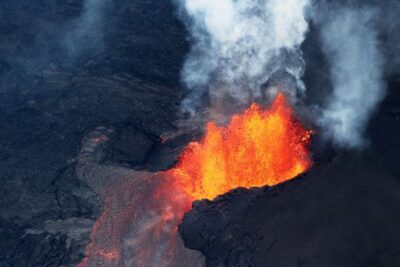 Vista aerea dell'eruzione vulcanica del Kilauea nel maggio 2018 (immagine di repertorio)