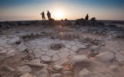 Una delle strutture in pietra del sito di Shubayqa 1. Nel centro, il camino dove è stato trovato il pane (crediti: Alexis Pantos)