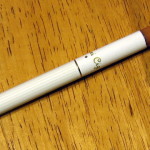 Stretta per le sigarette elettroniche: vietate a scuola anche all’aperto